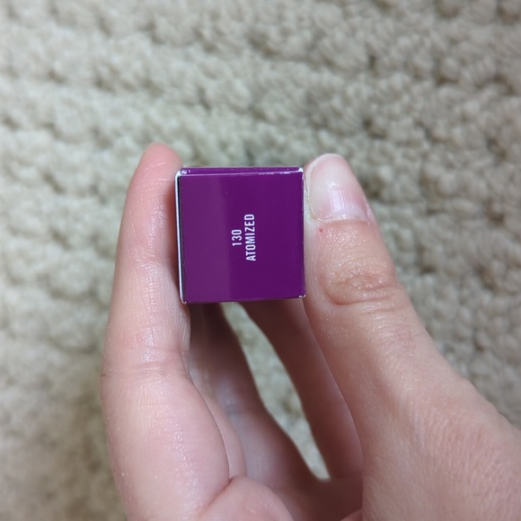 Retro Matte liquid Lipcolour - Picture 2 of 3